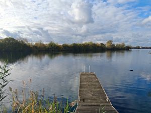 Pontoon - 2- click for photo gallery